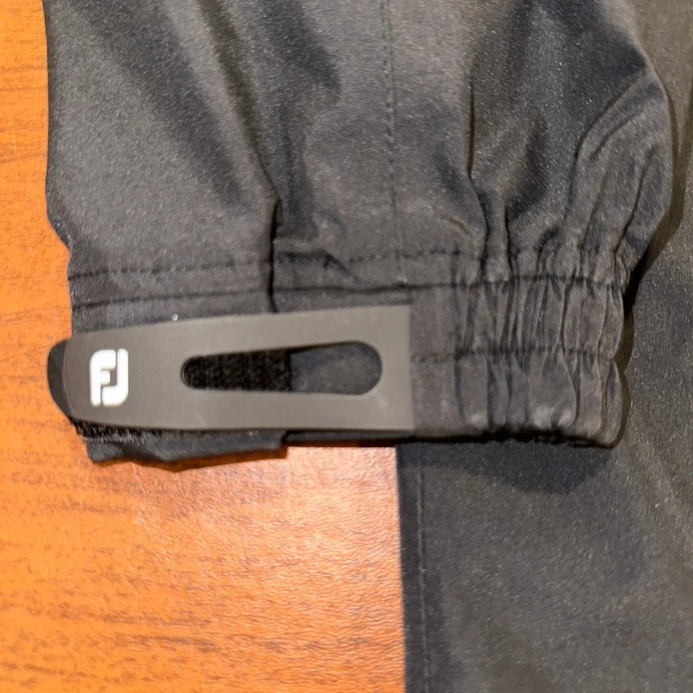 FootJoy DryJoys HydroLite Golf Full Zip Off Cuffs Jacket Mens 2XL Black Cadillac